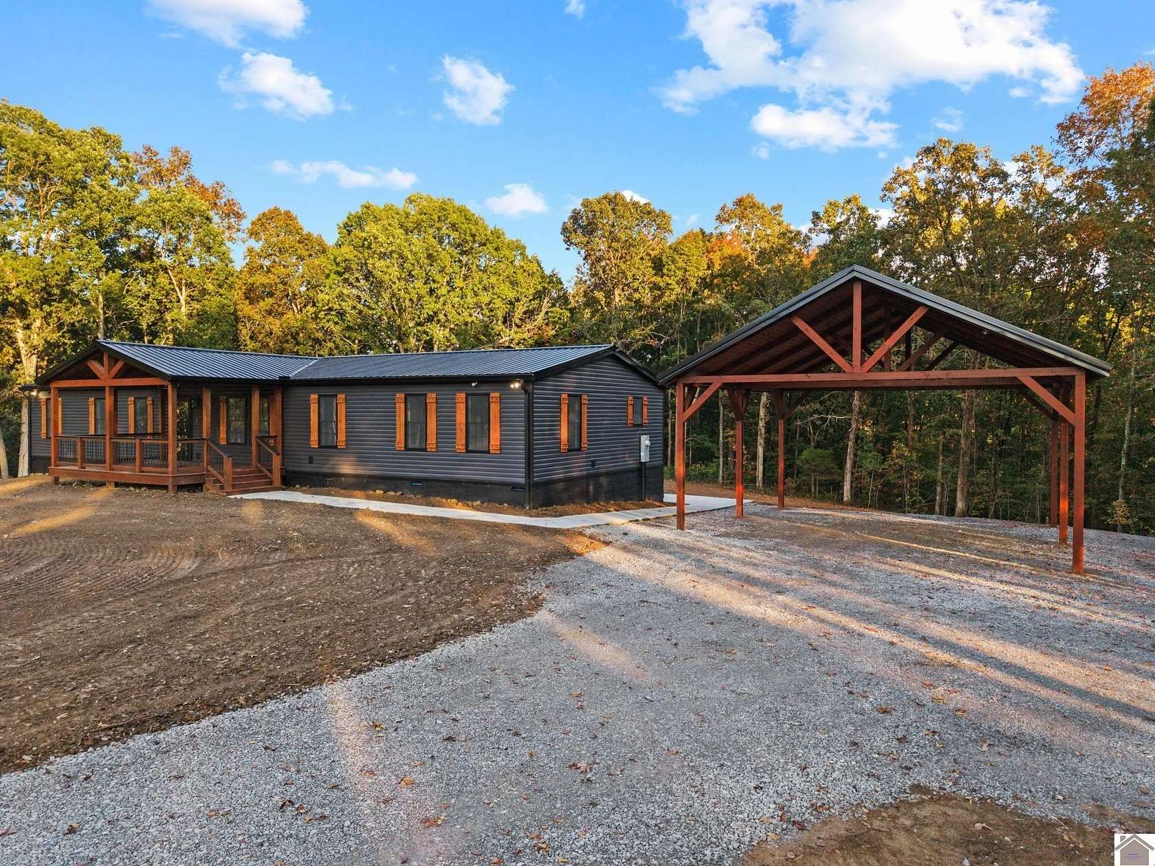 14.3 Acres of Land with Home for Sale in Tiline, Kentucky