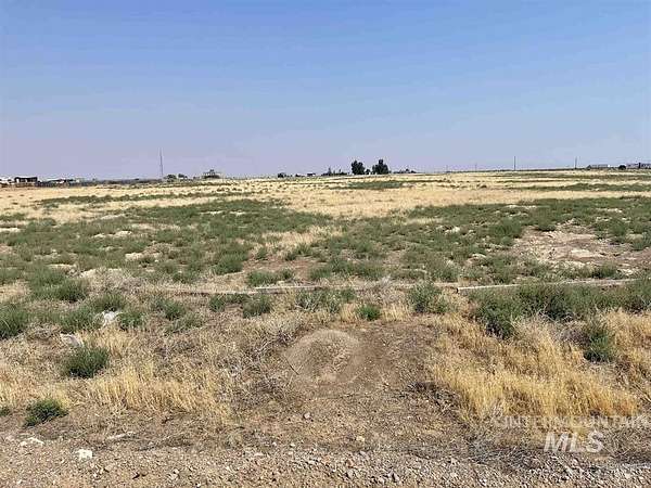 5 Acres of Residential Land for Sale in Mountain Home, Idaho