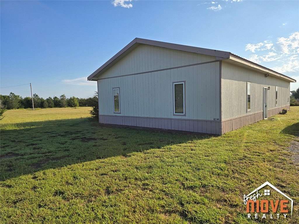 2.3 Acres of Improved Mixed-Use Land for Sale in Sublette, Kansas