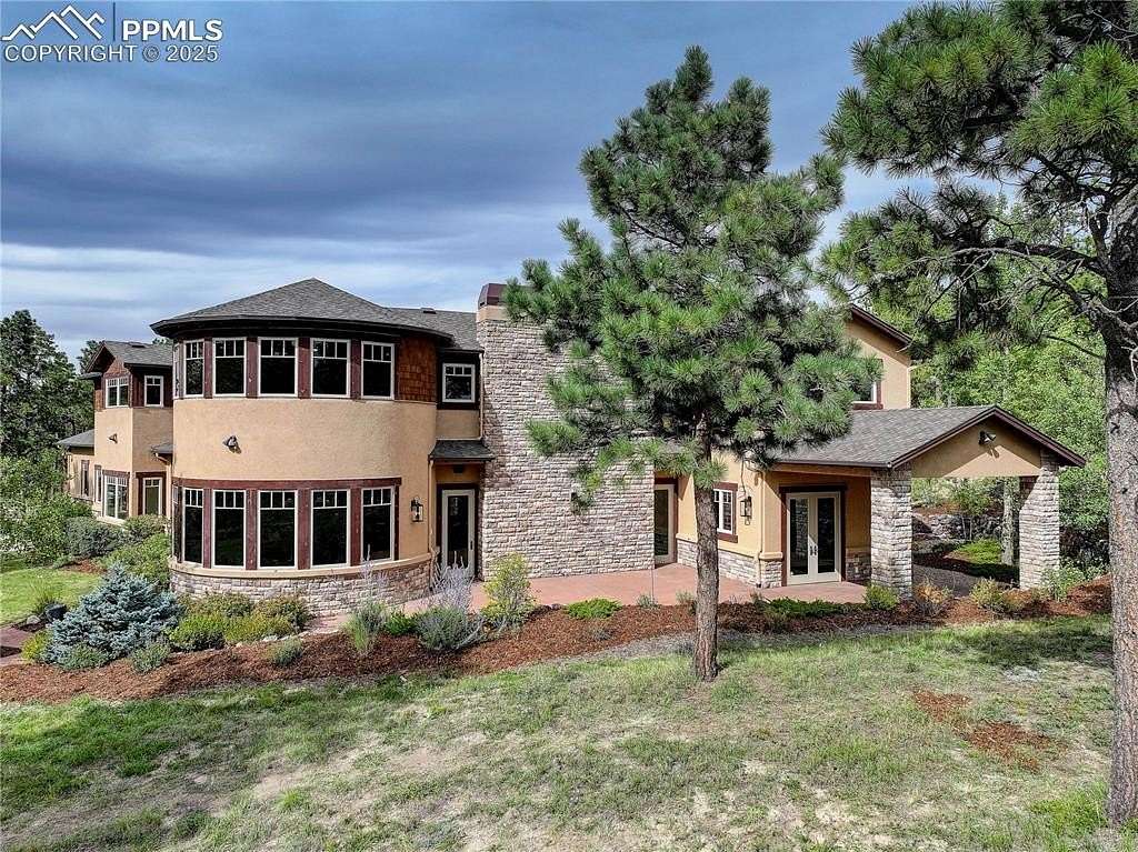 2.5 Acres of Residential Land with Home for Sale in Colorado Springs, Colorado