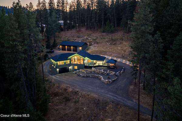 7.22 Acres of Residential Land with Home for Sale in Coeur d'Alene, Idaho