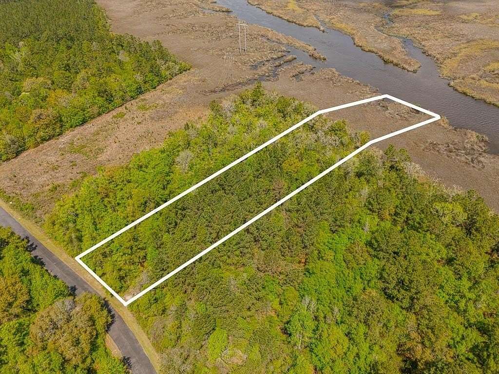1.5 Acres of Land for Sale in White Oak, Georgia