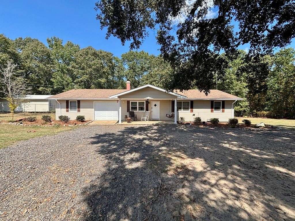 31.8 Acres of Land with Home for Sale in Georgetown, Georgia