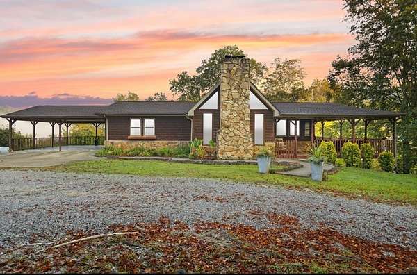 17 Acres of Land with Home for Sale in Viper, Kentucky