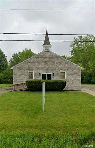 1.5 Acres of Improved Mixed-Use Land for Sale in Flushing, Michigan