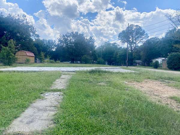 0.26 Acres of Residential Land for Sale in Crystal Springs, Mississippi