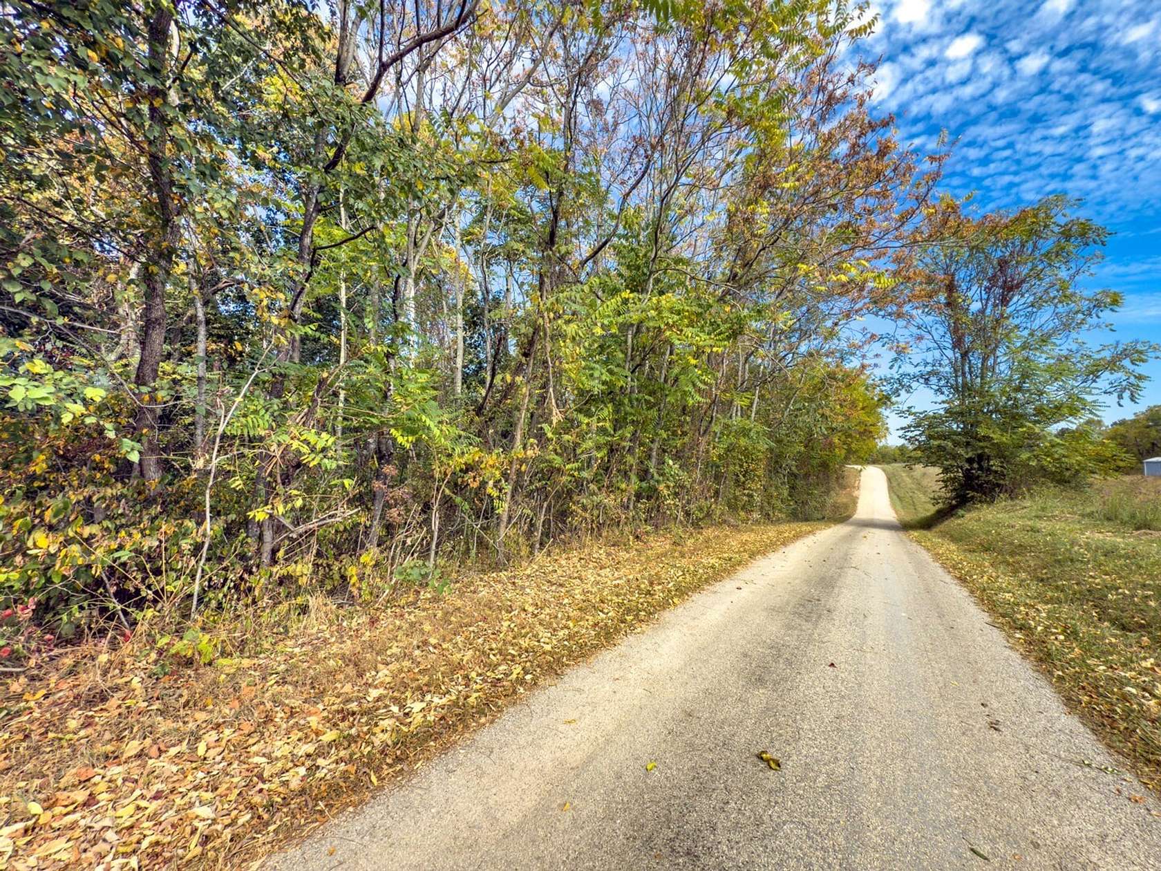 15 Acres of Recreational Land for Sale in Wilkesville, Ohio