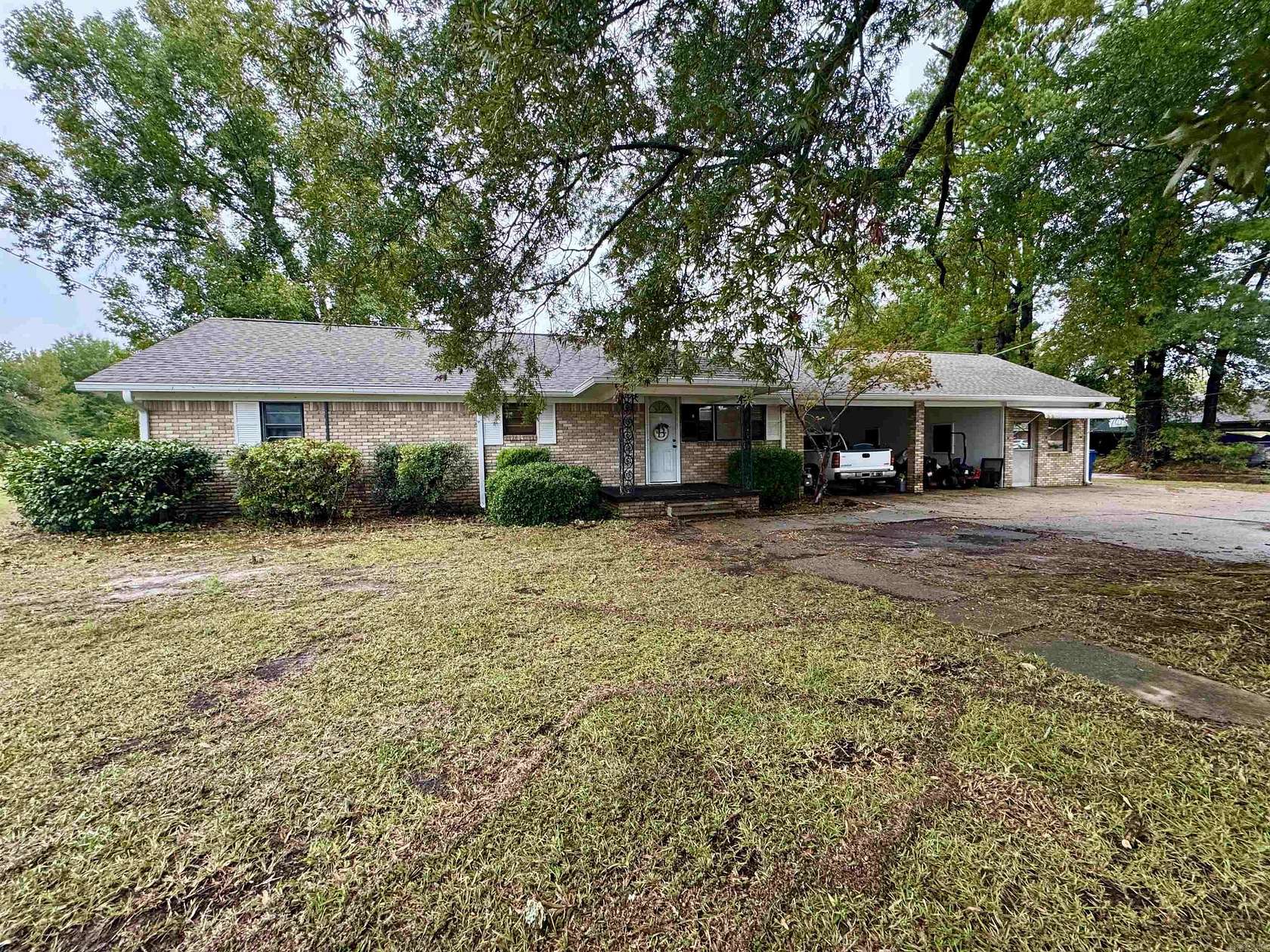 4 Acres of Improved Commercial Land for Sale in Camden, Arkansas