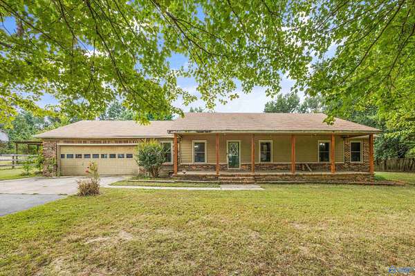 1.9 Acres of Residential Land with Home for Sale in Hazel Green, Alabama