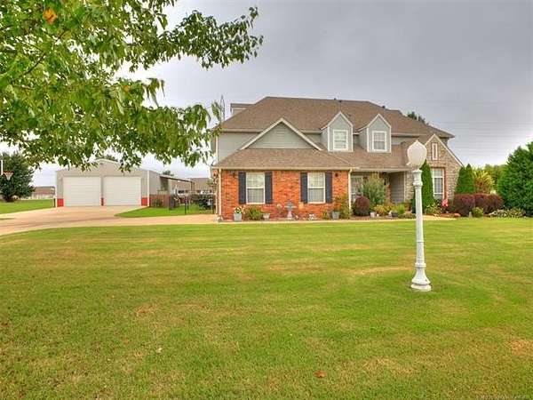 2 Acres of Residential Land with Home for Sale in Owasso, Oklahoma