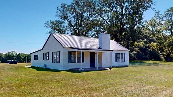 7 Acres of Land with Home for Sale in Luverne, Alabama
