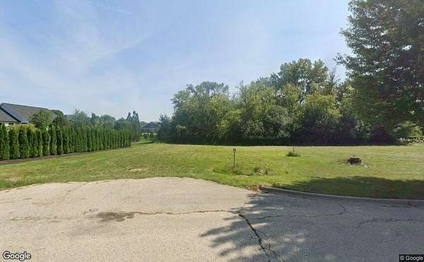0.88 Acres of Residential Land for Sale in Port Barrington, Illinois