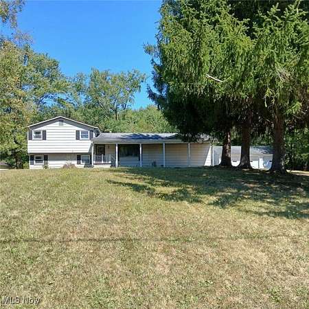 2.55 Acres of Residential Land with Home for Auction in Massillon, Ohio