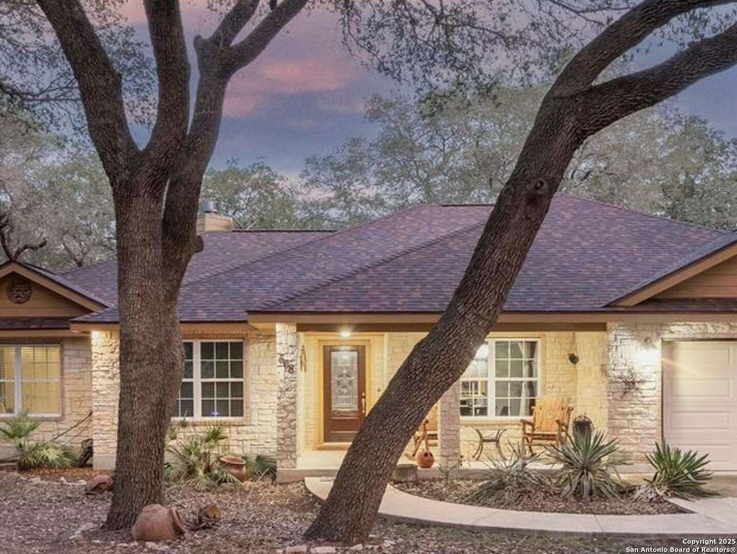 1.7 Acres of Residential Land with Home for Sale in La Vernia, Texas