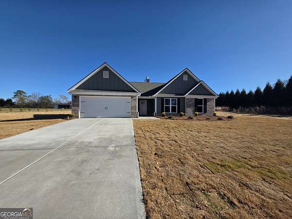 1.52 Acres of Residential Land with Home for Sale in Winterville, Georgia