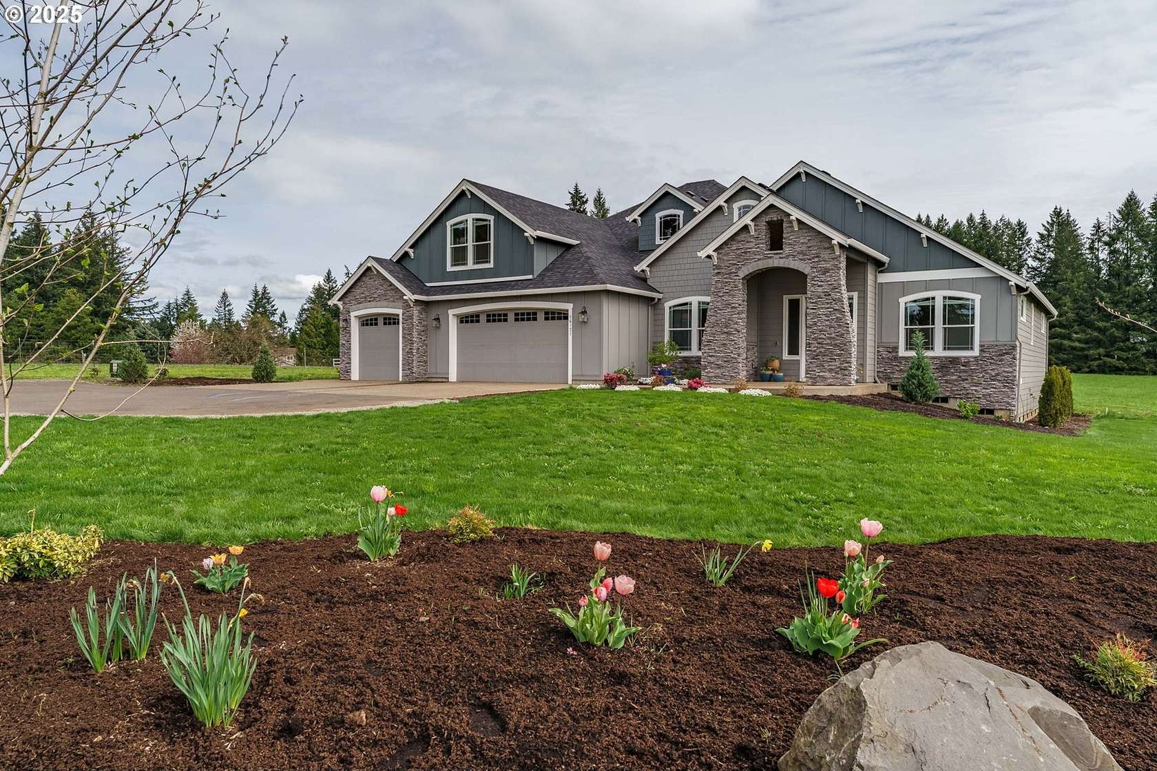 5 Acres of Residential Land with Home for Sale in Oregon City, Oregon