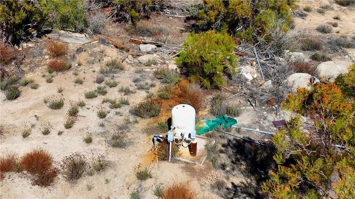 14.7 Acres of Land for Sale in Anza, California