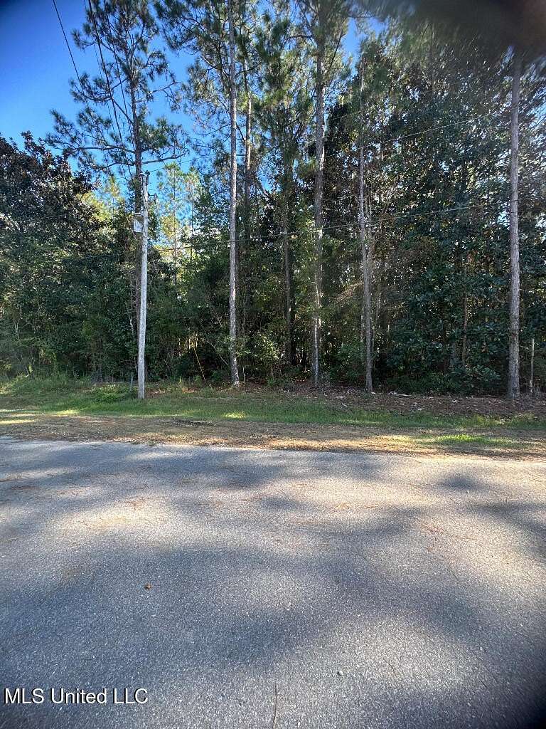 0.2 Acres of Residential Land for Sale in Kiln, Mississippi