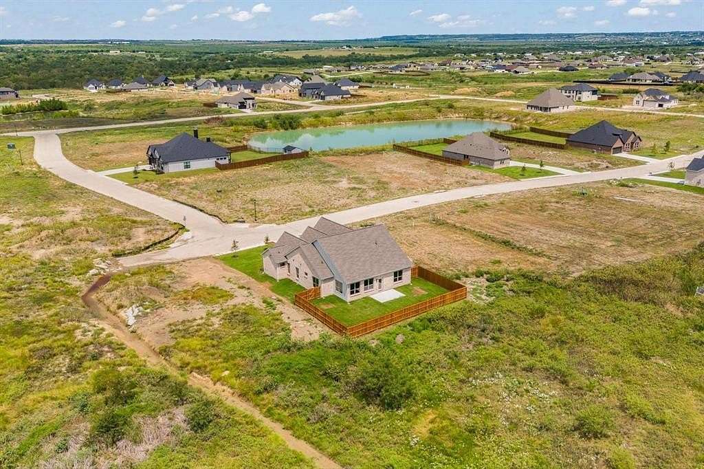 0.5 Acres of Residential Land for Sale in Venus, Texas