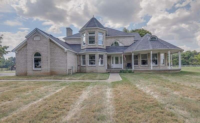157 Acres of Agricultural Land with Home for Sale in Franklin, Kentucky