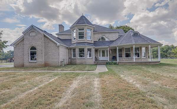 157 Acres of Agricultural Land with Home for Sale in Franklin, Kentucky