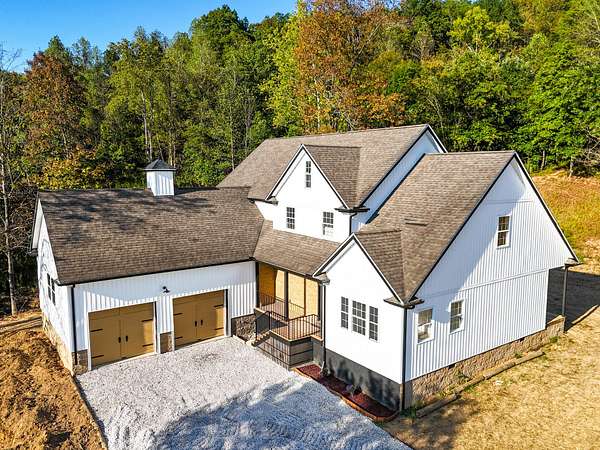 34 Acres of Land with Home for Sale in Chesapeake, Ohio