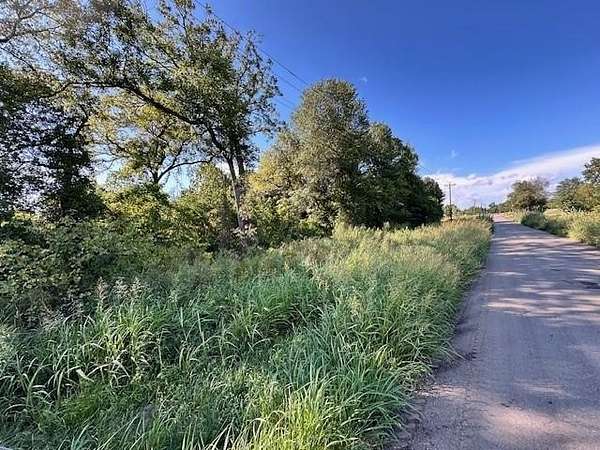 3.3 Acres of Residential Land for Sale in Celeste, Texas