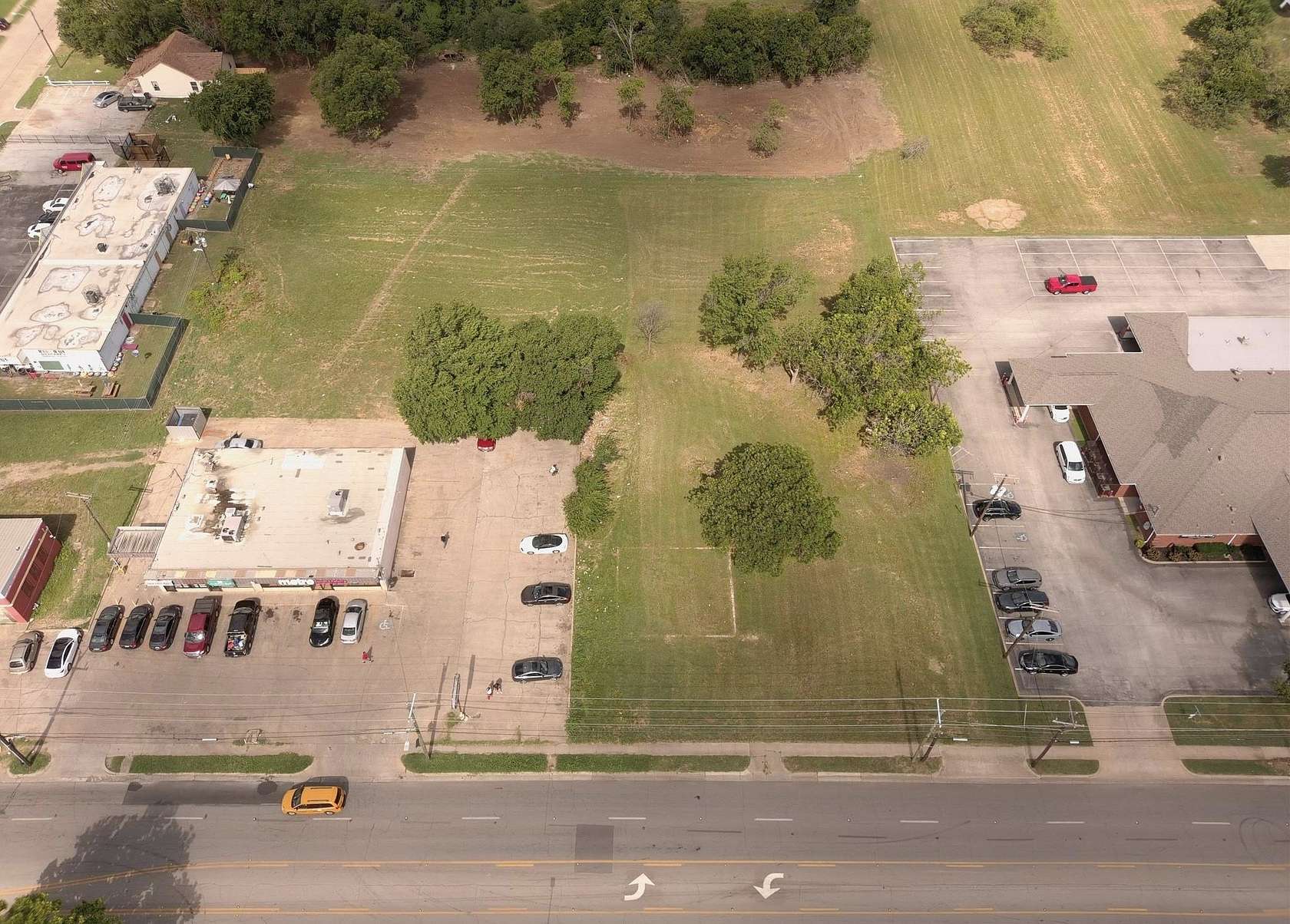 1 Acre of Commercial Land for Sale in Fort Worth, Texas