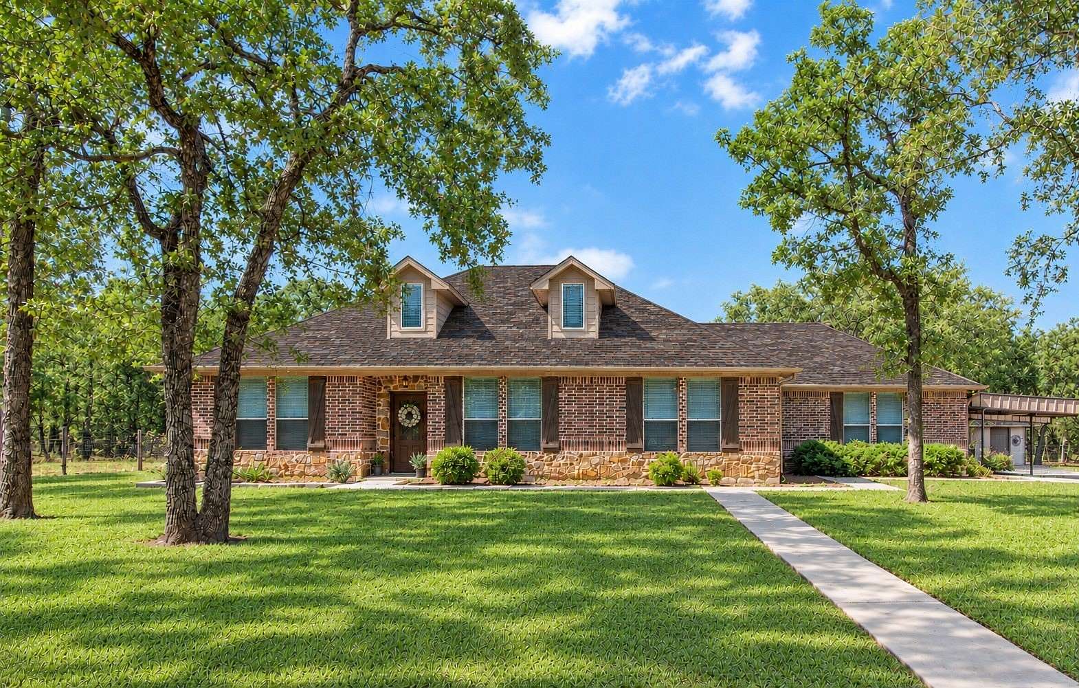 6.26 Acres of Land with Home for Sale in Bowie, Texas