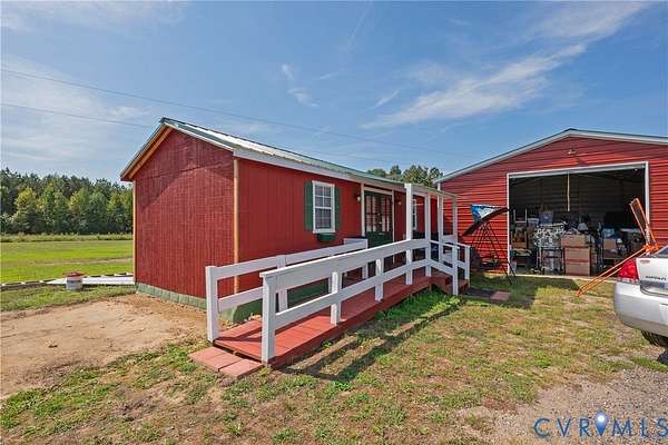 1.55 Acres of Residential Land with Home for Sale in Stony Creek, Virginia