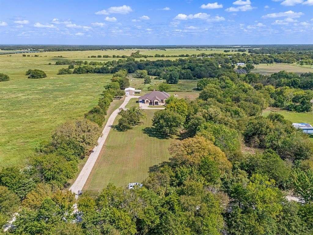 7.34 Acres of Residential Land with Home for Sale in Wills Point, Texas