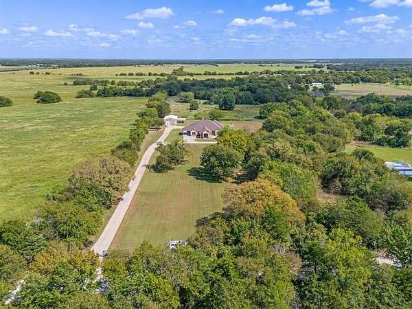 7.34 Acres of Residential Land with Home for Sale in Wills Point, Texas