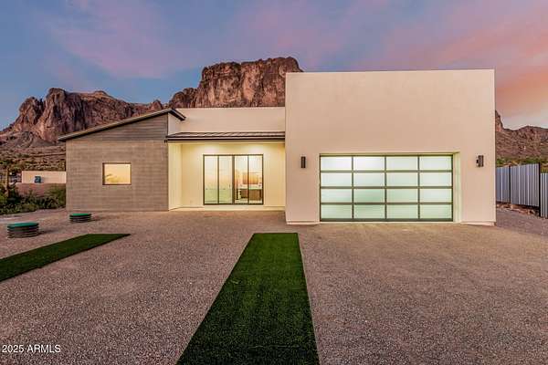 1.58 Acres of Residential Land with Home for Sale in Apache Junction, Arizona