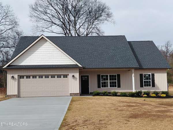 2.44 Acres of Residential Land with Home for Sale in Maryville, Tennessee