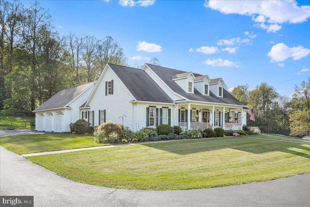 4.75 Acres of Residential Land with Home for Sale in Front Royal, Virginia