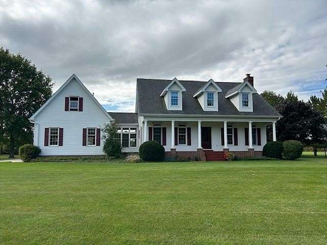 10 Acres of Residential Land with Home for Sale in Lowell, Indiana