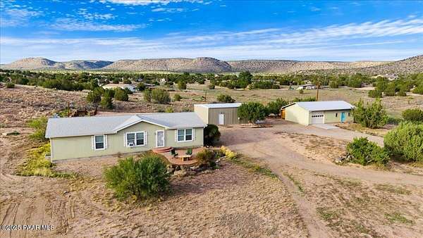 5 Acres of Improved Land for Sale in Paulden, Arizona