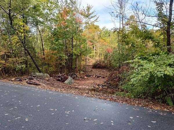 2 Acres of Residential Land for Sale in Augusta, Maine