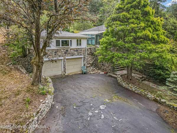 6.28 Acres of Residential Land with Home for Sale in Stroudsburg, Pennsylvania