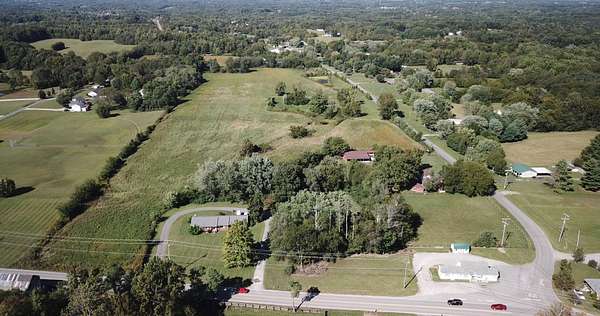 31.2 Acres of Land for Sale in Greenbrier, Tennessee