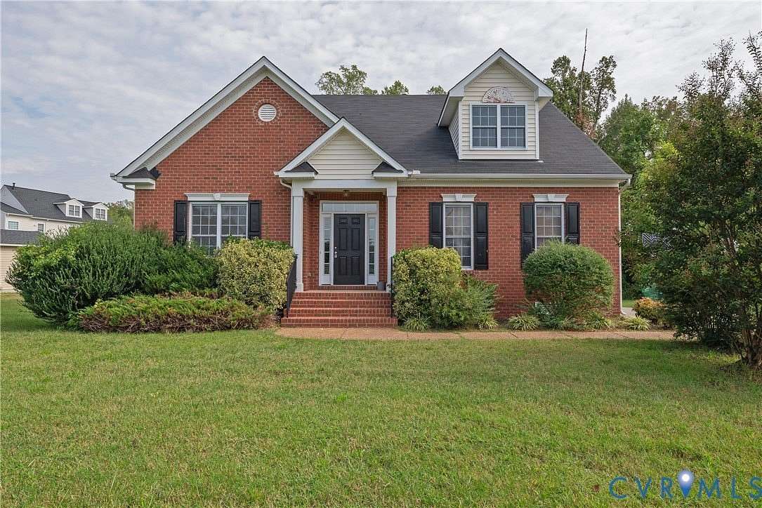 2.8 Acres of Residential Land with Home for Sale in Richmond, Virginia