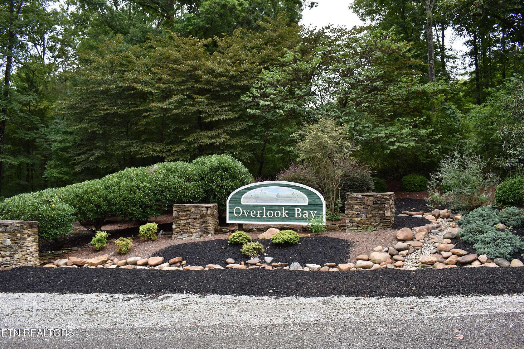 1 Acre of Residential Land for Sale in La Follette, Tennessee