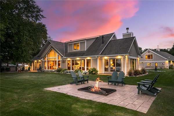 5.4 Acres of Residential Land with Home for Sale in Elysian Township, Minnesota