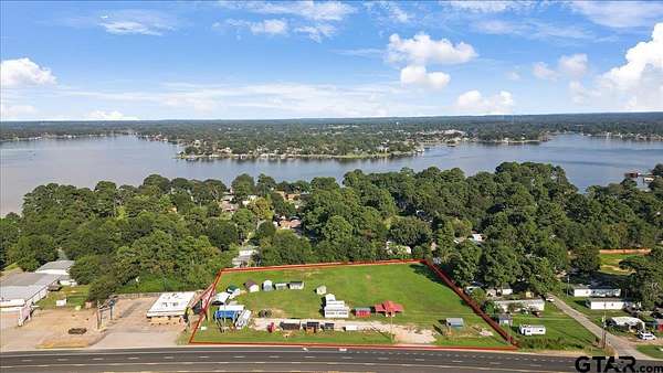 2 Acres of Mixed-Use Land for Sale in Tyler, Texas