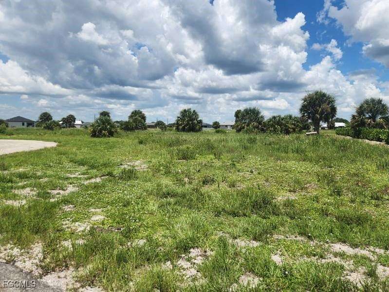 0.28 Acres of Residential Land for Sale in LaBelle, Florida