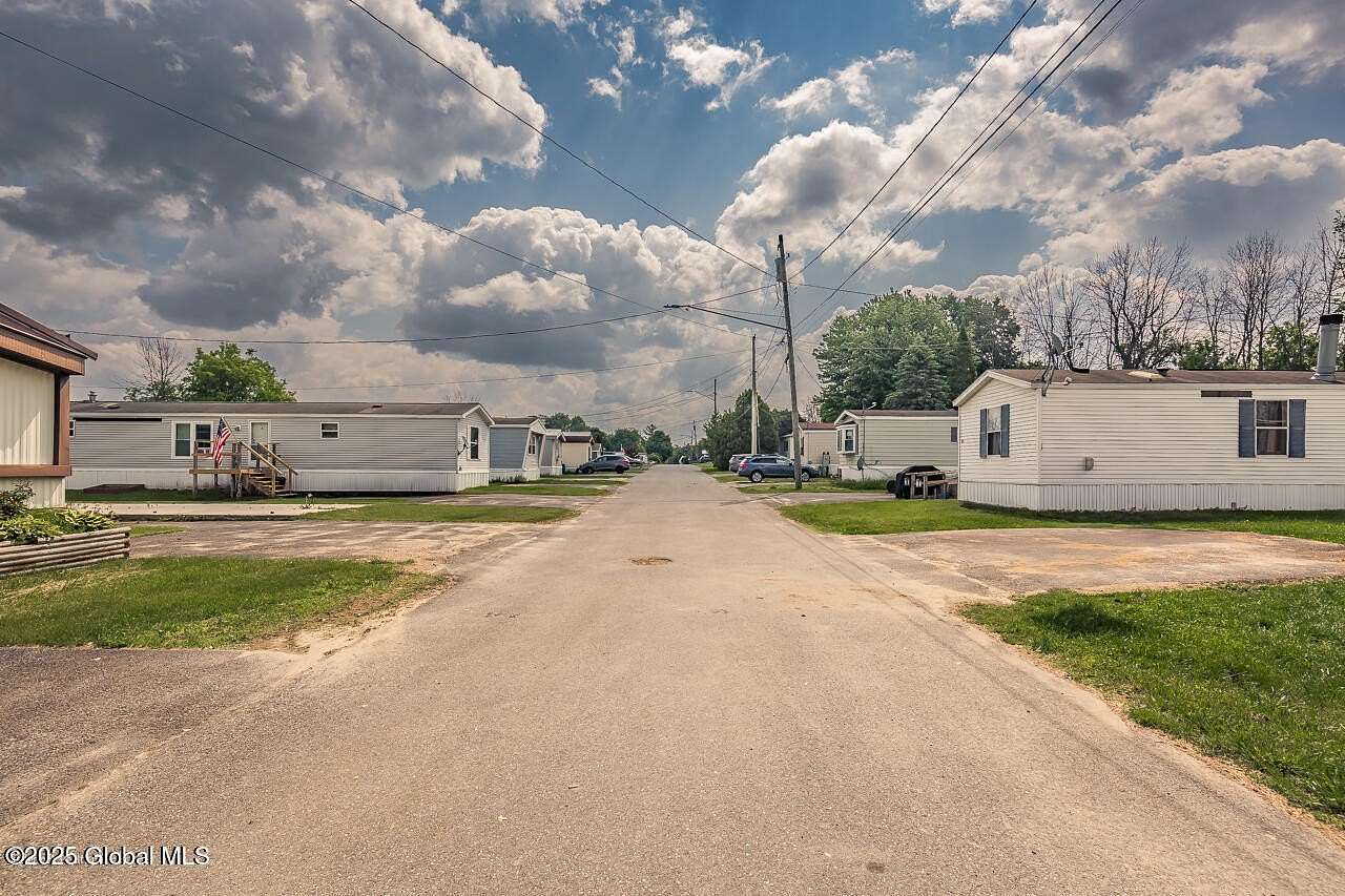 1.5 Acres of Improved Residential Land for Sale in Champlain, New York