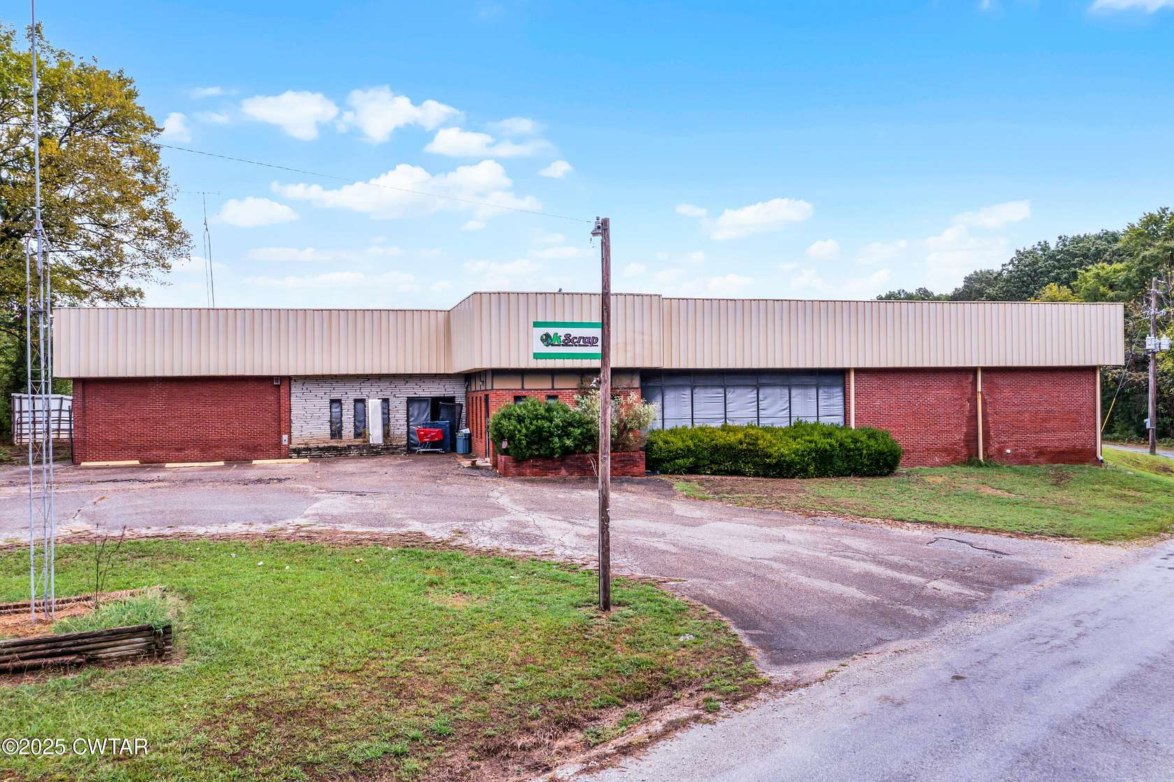 8.8 Acres of Commercial Land for Sale in Palmersville, Tennessee