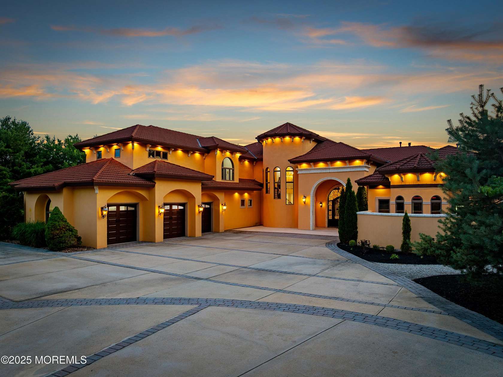 2 Acres of Residential Land with Home for Lease in Toms River, New Jersey