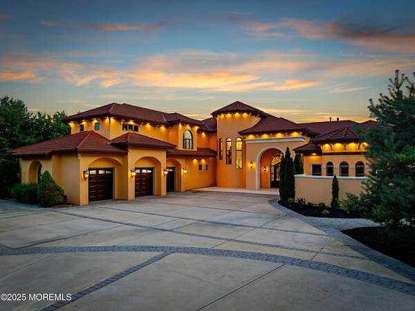 2 Acres of Residential Land with Home for Lease in Toms River, New Jersey