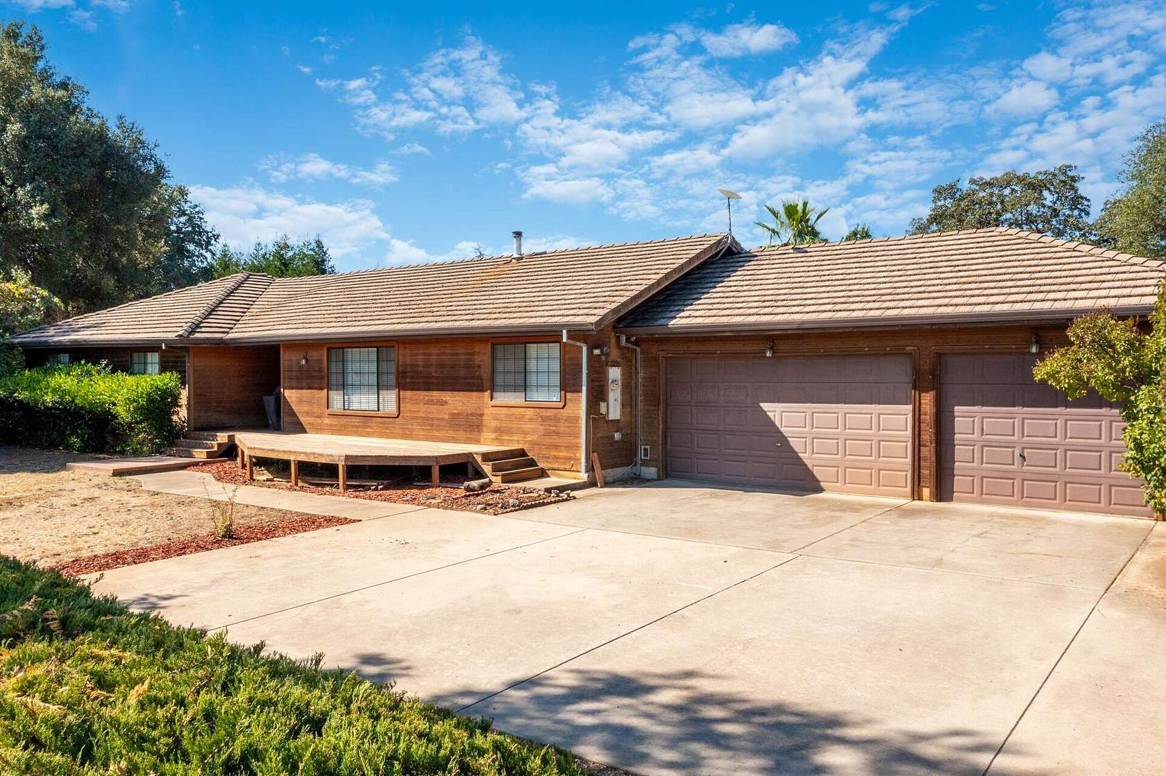 2.16 Acres of Residential Land with Home for Sale in Redding, California